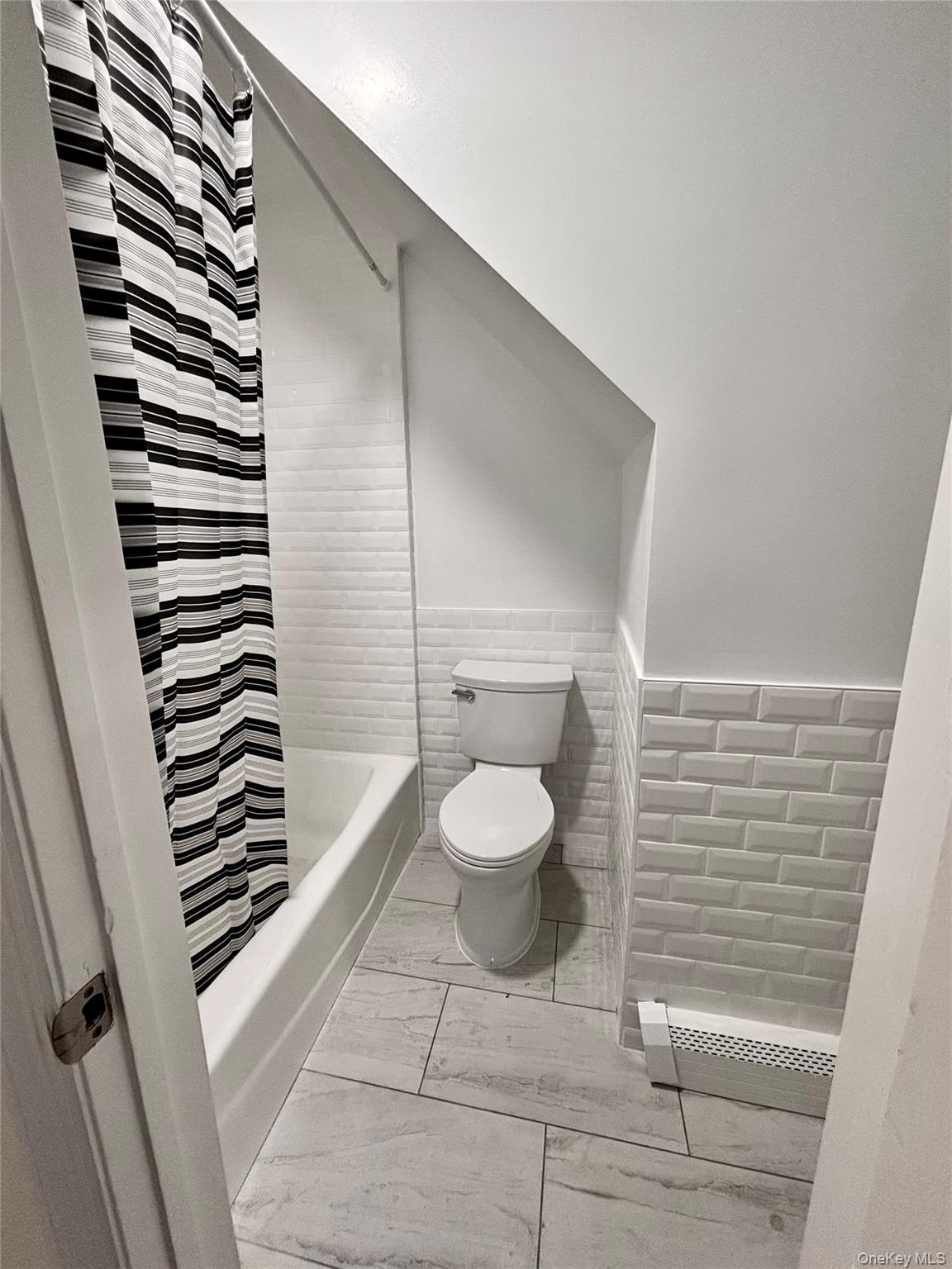 28 Davis Street 1 Property Photo 11