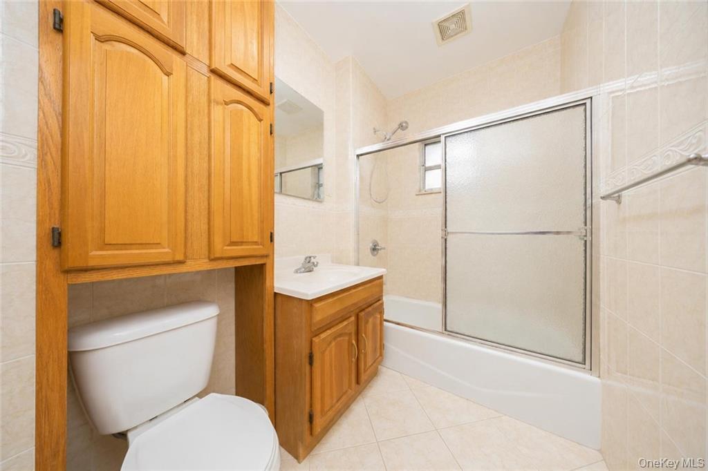 1334 E 15th Street Property Photo 18