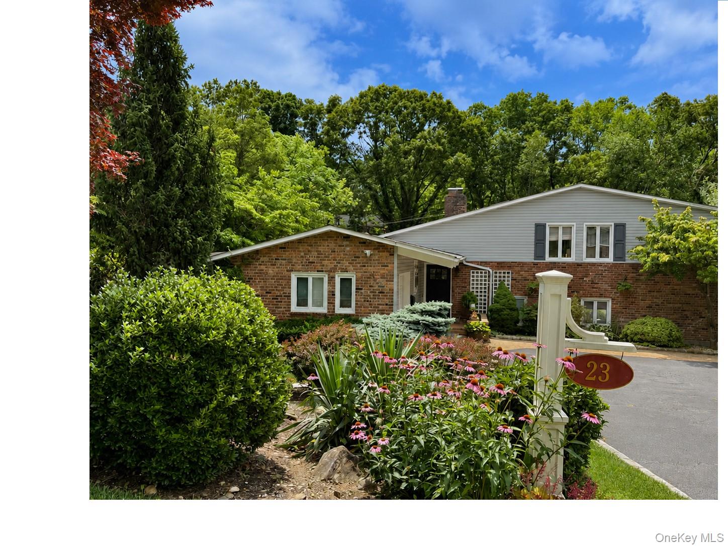 23 Highwood Road Property Photo 1
