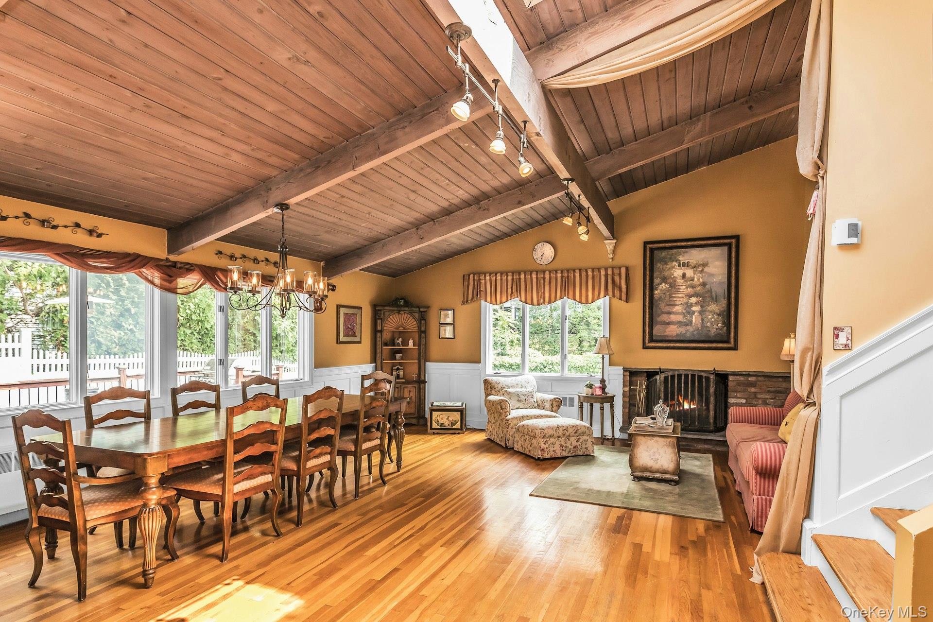 23 Highwood Road Property Photo 5