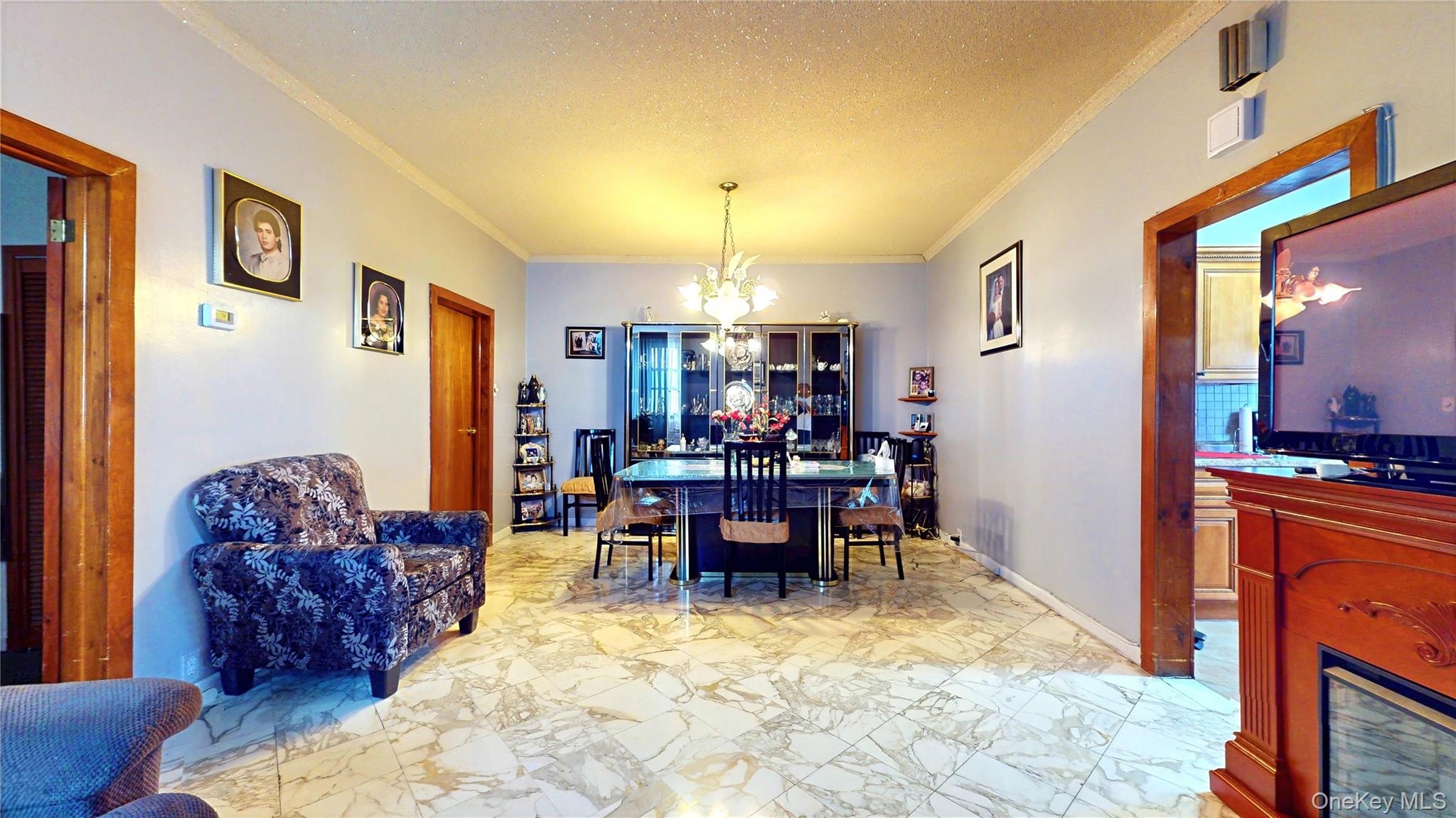 6340 60th Place Property Photo 8