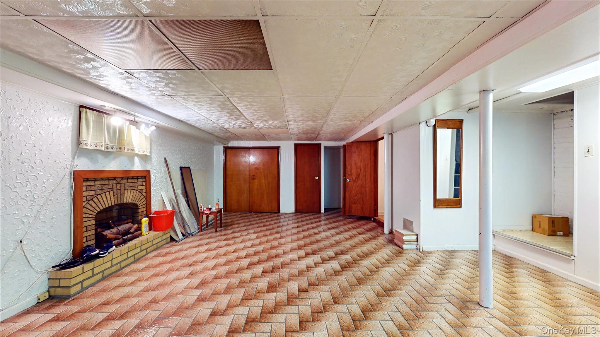 6340 60th Place Property Photo 30