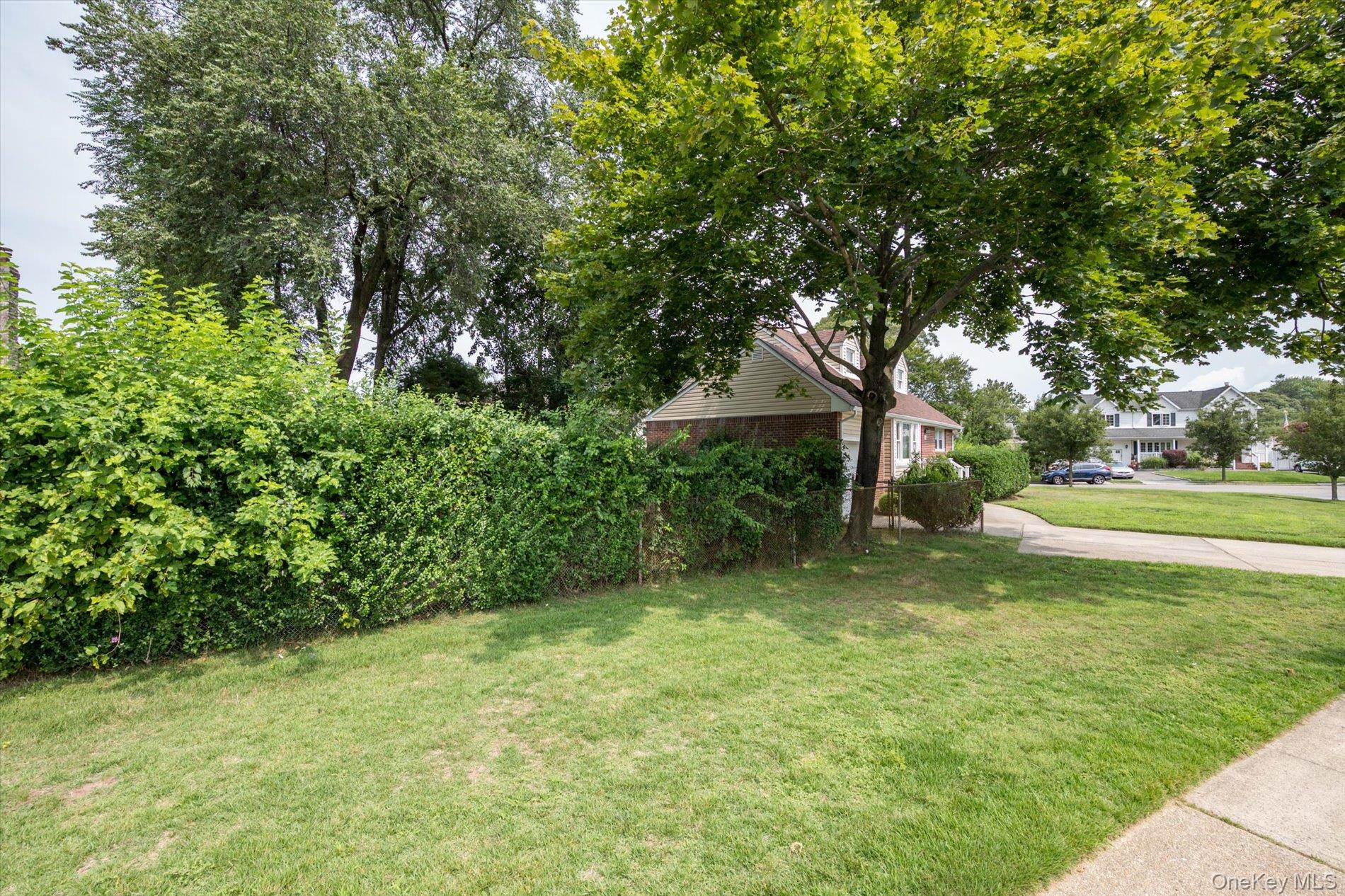 1162 Whitehall Lane Property Photo 24