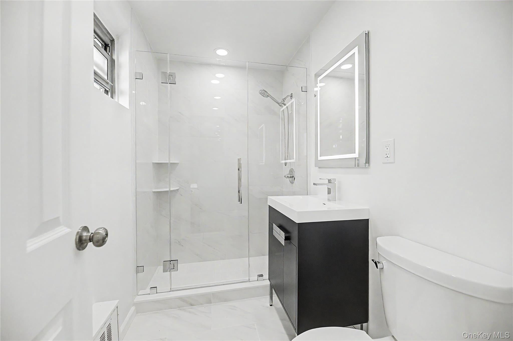 56 Doyer Avenue 6a Property Photo 5