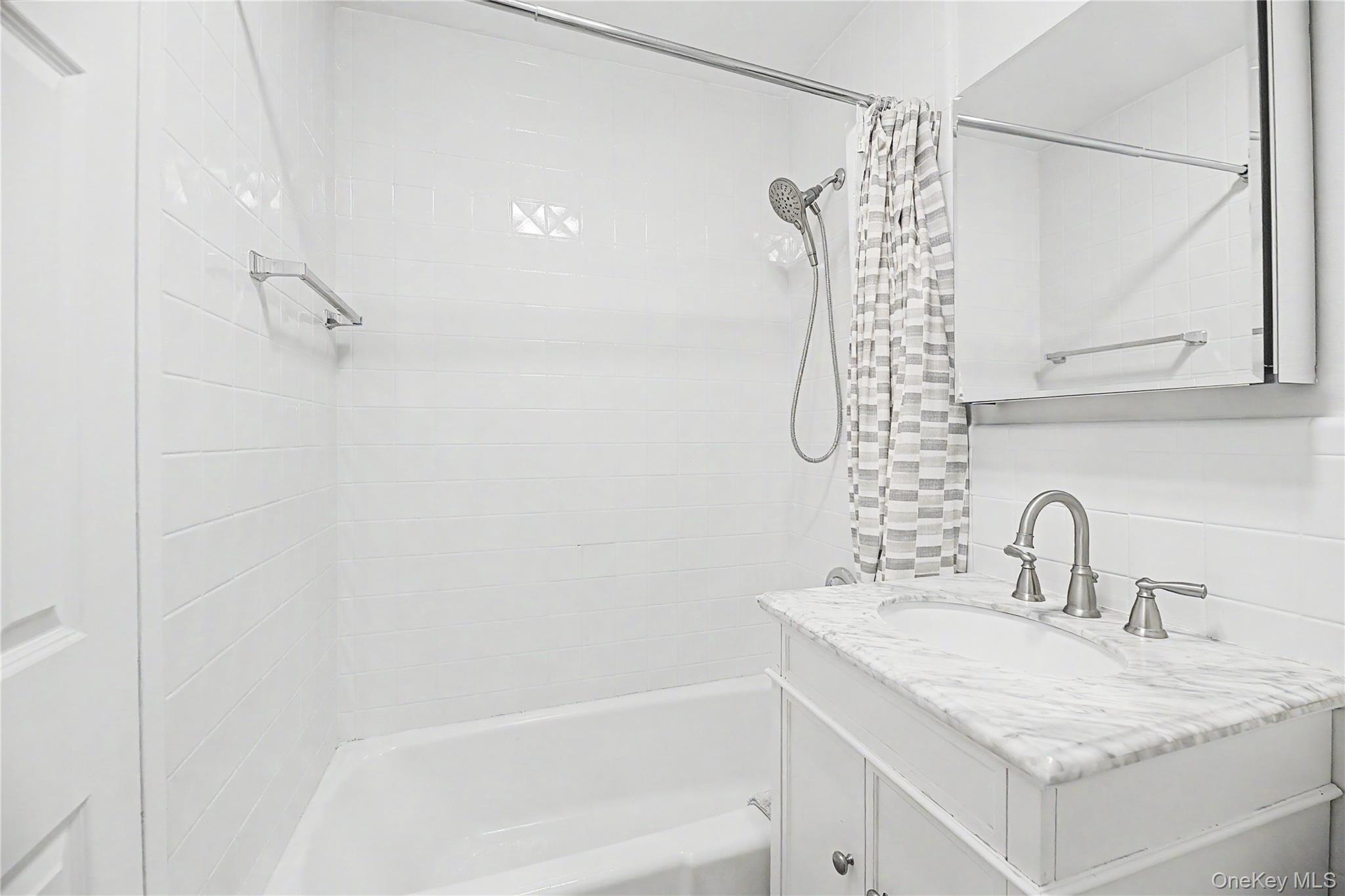 56 Doyer Avenue 6a Property Photo 12