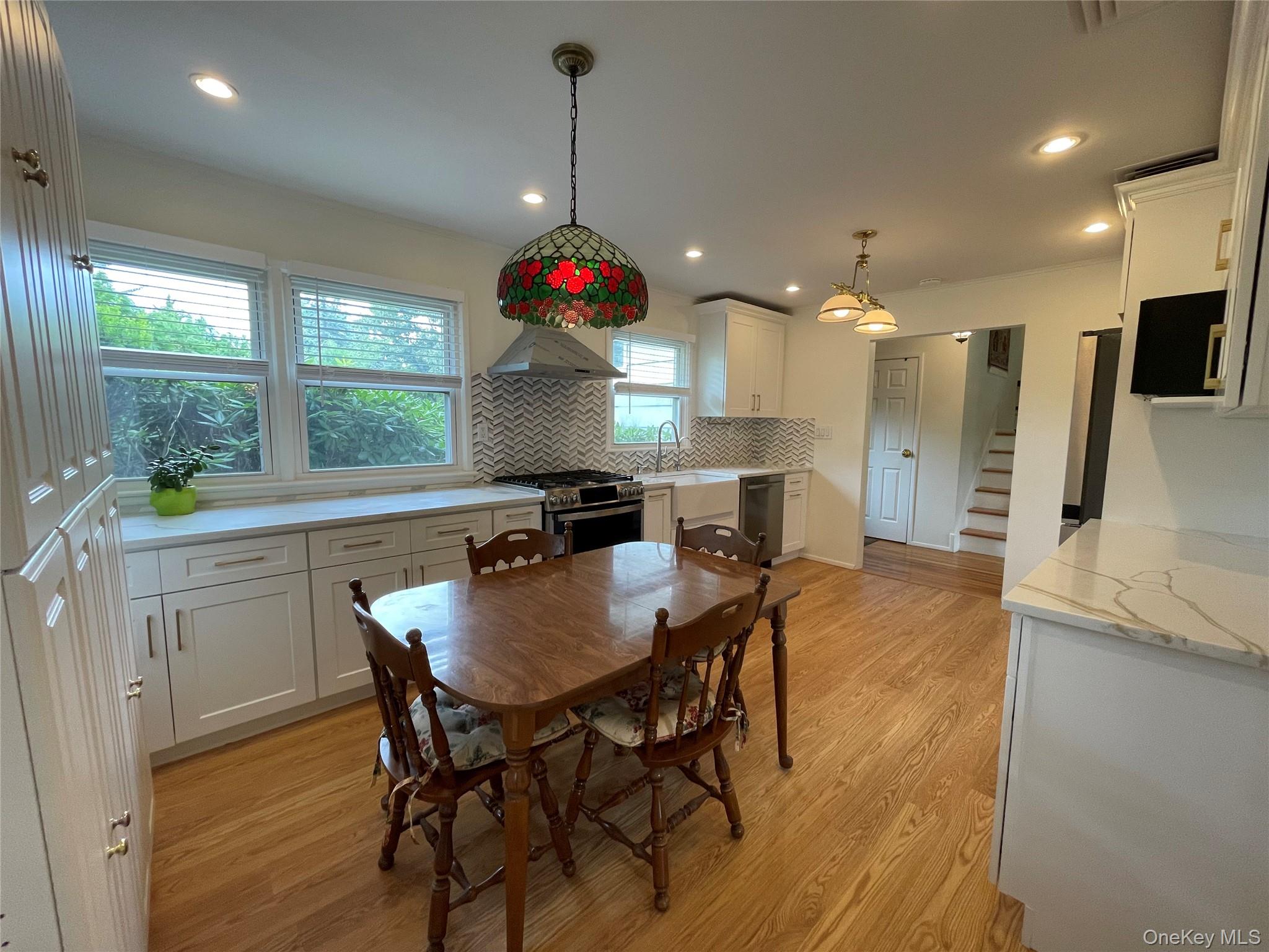 6 Preston Court Property Photo 13