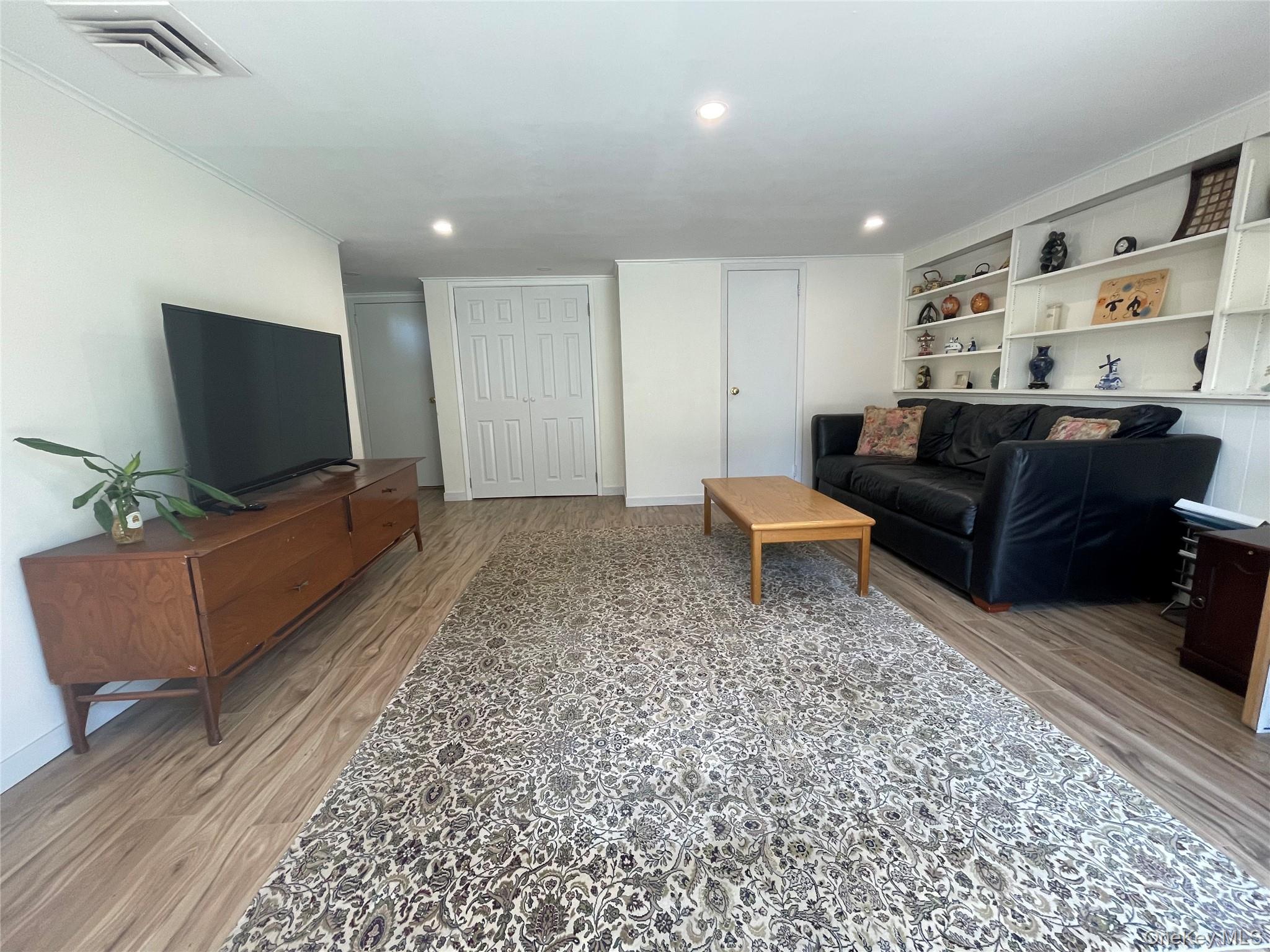 6 Preston Court Property Photo 25