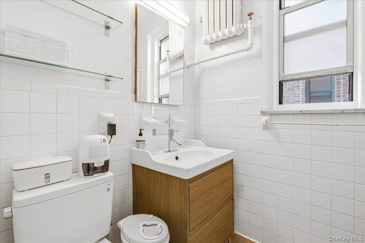 37-28 80th Street 31 Property Photo 24