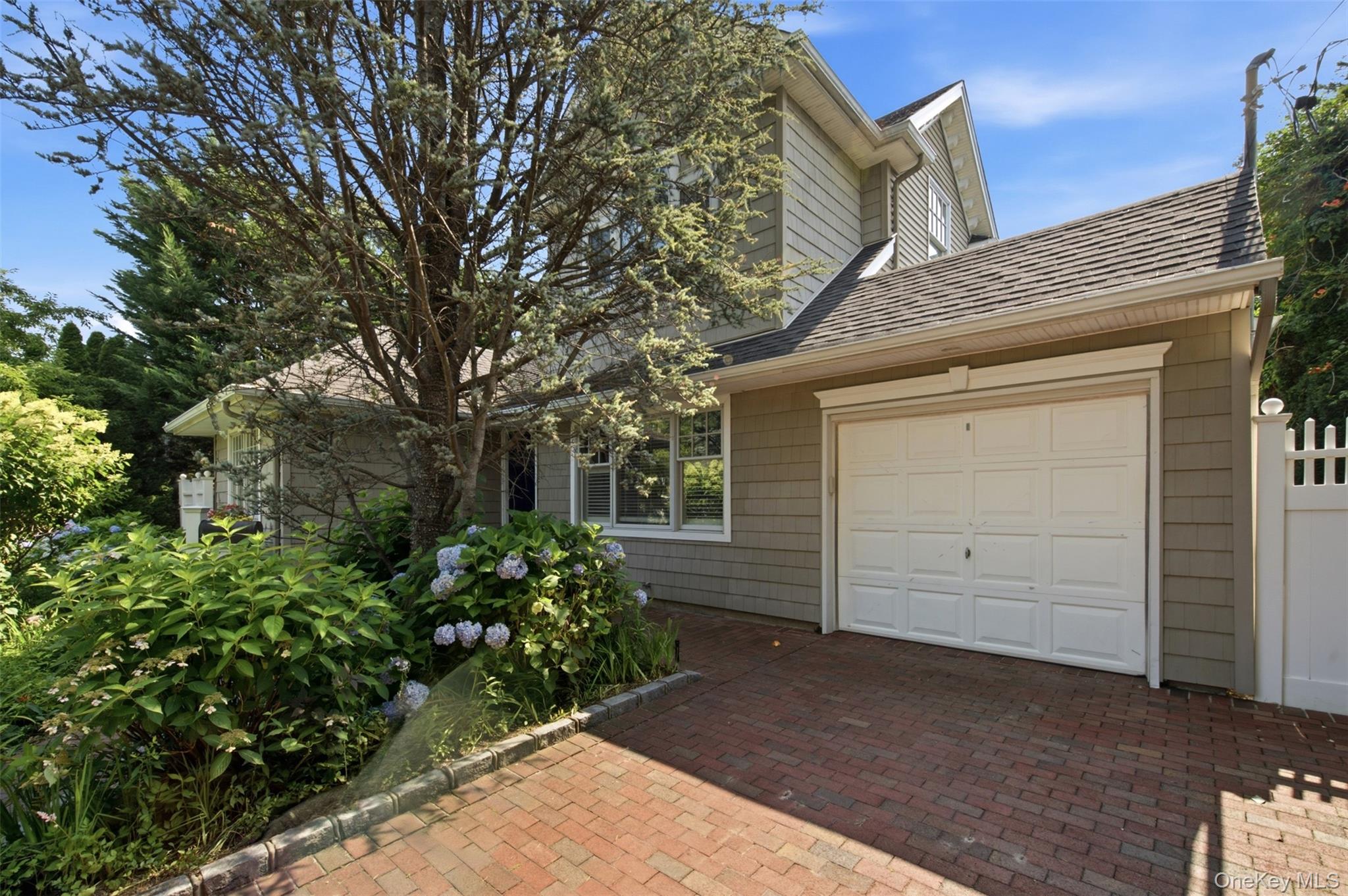 1273 Lake Shore Drive Property Photo 3