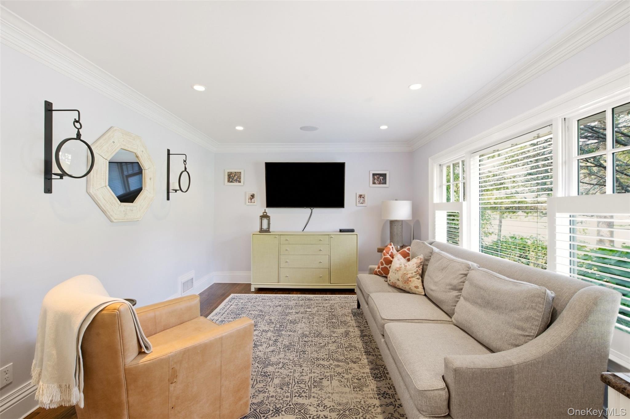 1273 Lake Shore Drive Property Photo 6