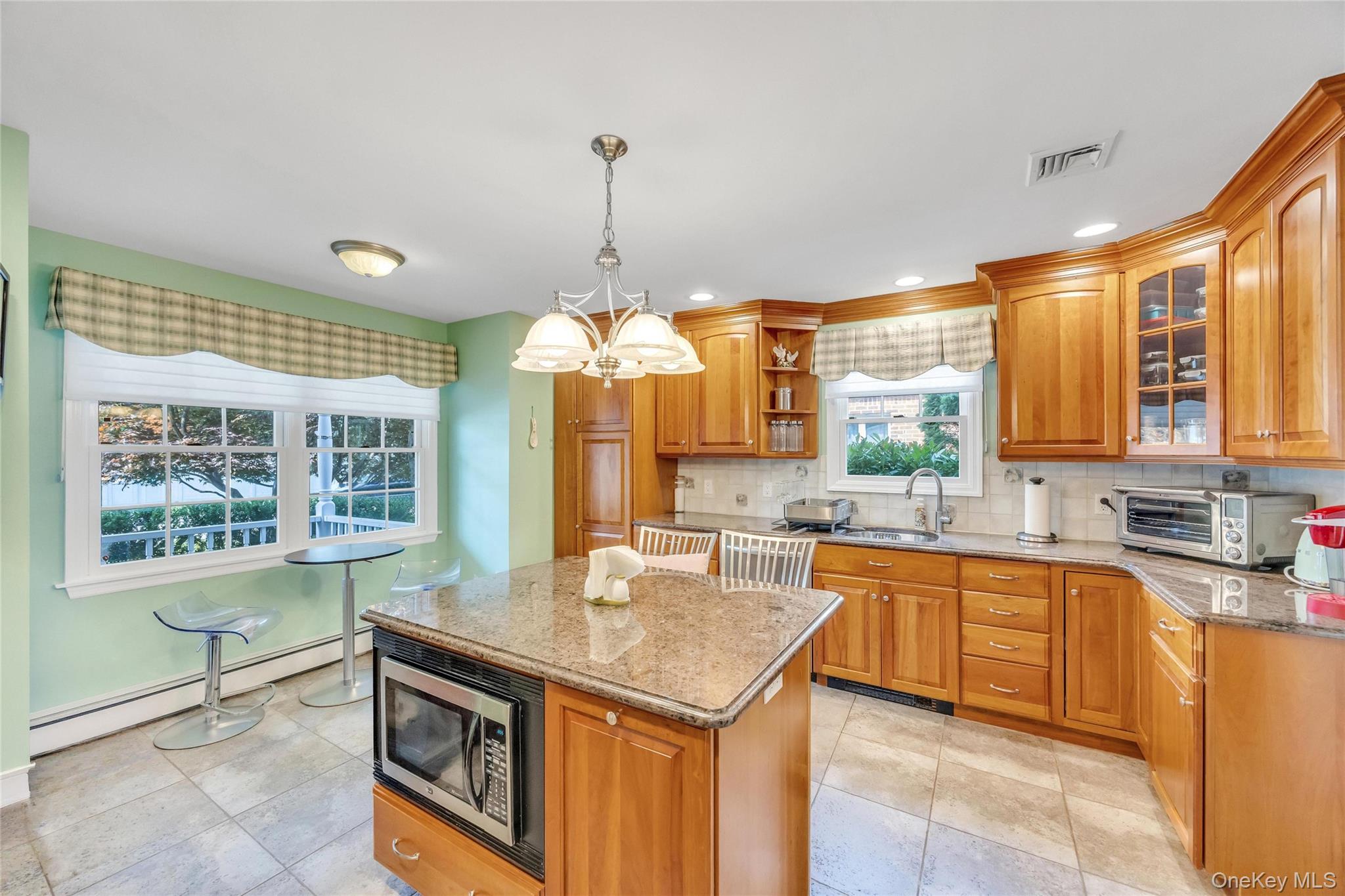 16 Ashland Avenue Property Photo 19