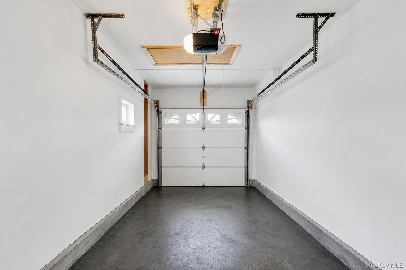 16 Ashland Avenue Property Photo 44