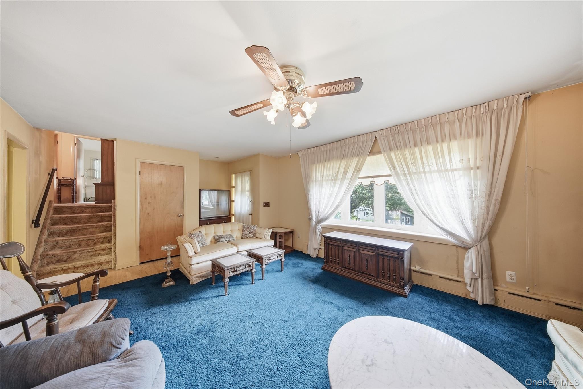84 Railroad Avenue Property Photo 6