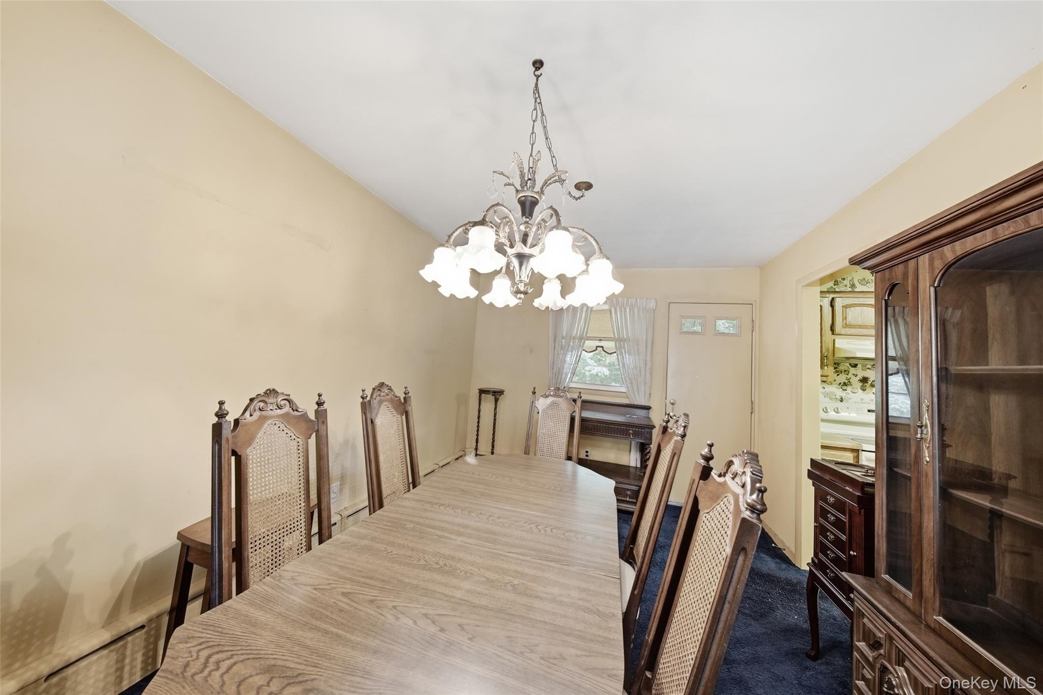 84 Railroad Avenue Property Photo 12