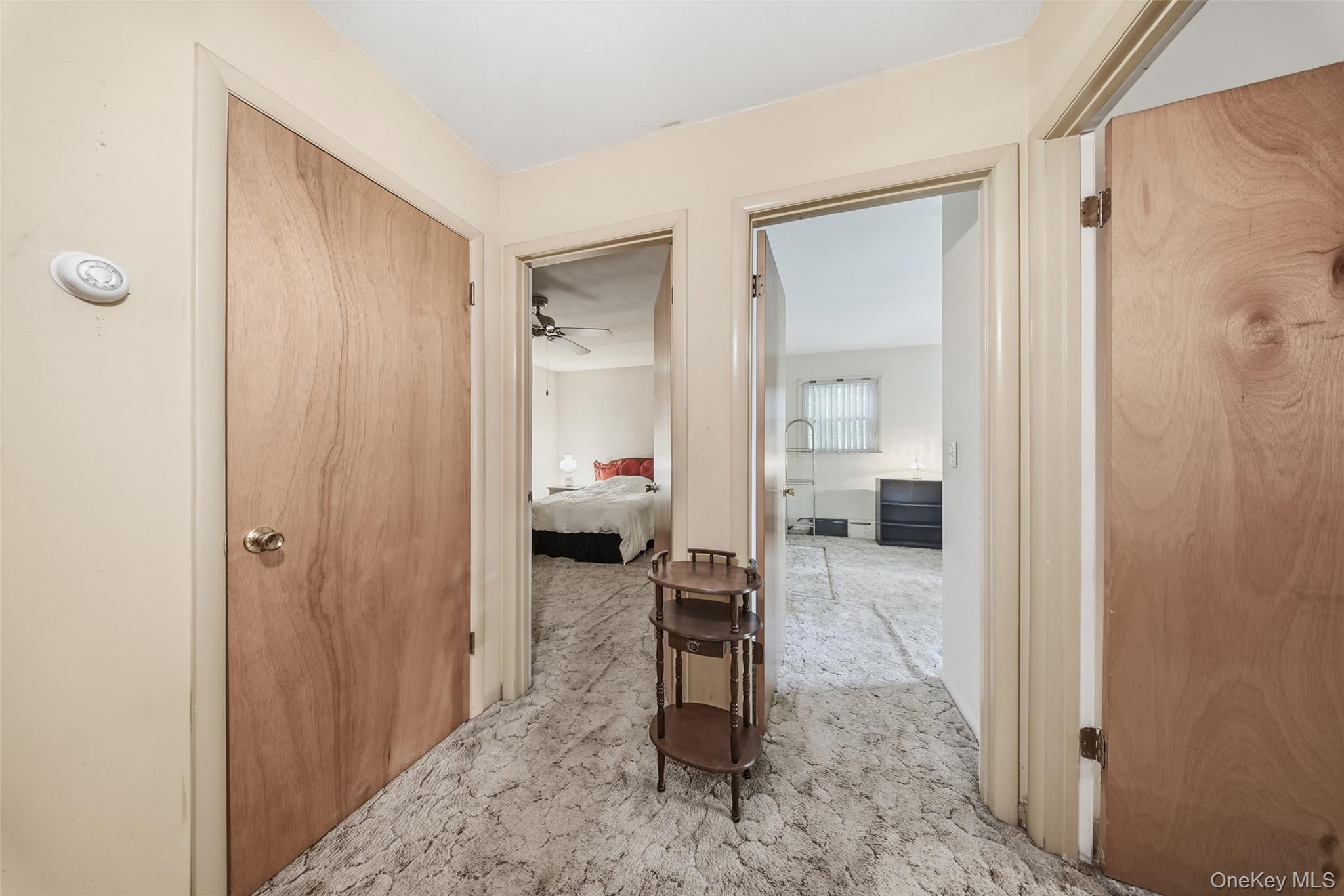 84 Railroad Avenue Property Photo 14