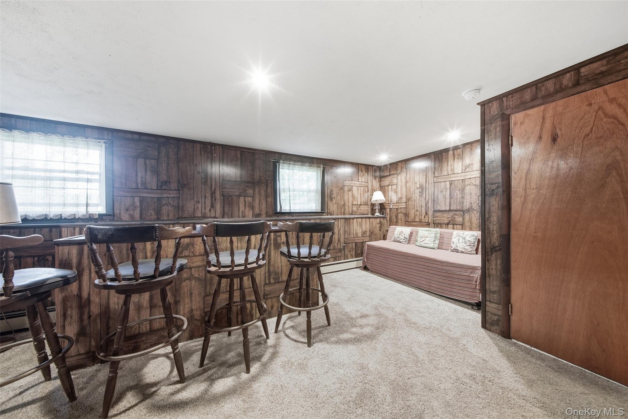 84 Railroad Avenue Property Photo 23