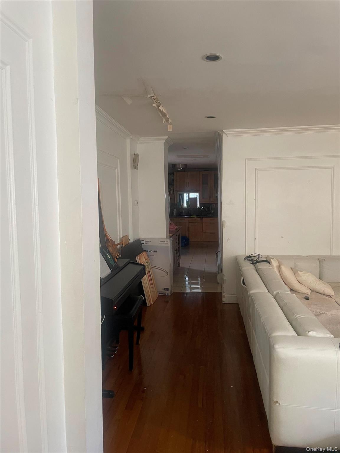 187-22 Keeseville Avenue Property Photo 2