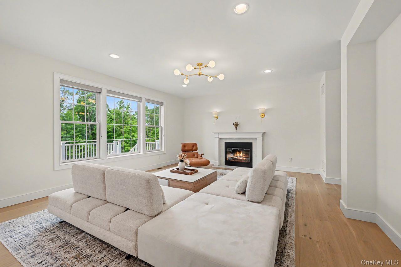 17 Stableview Lane Property Photo 9