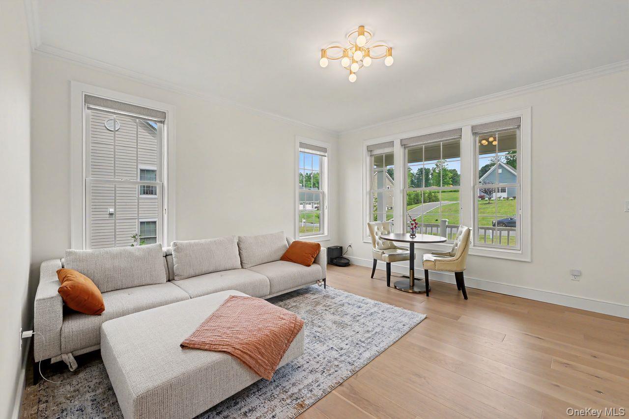 17 Stableview Lane Property Photo 12