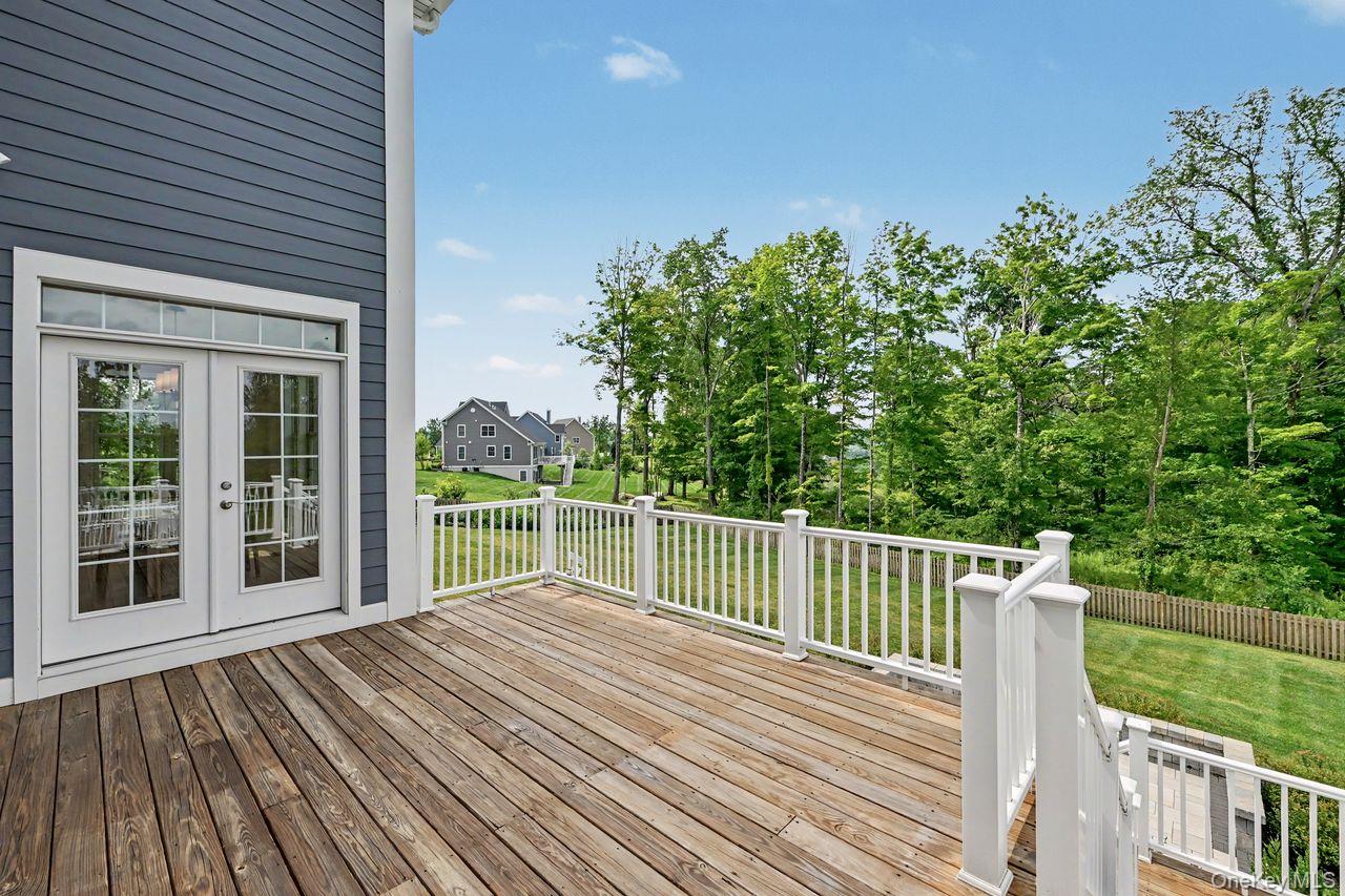 17 Stableview Lane Property Photo 27