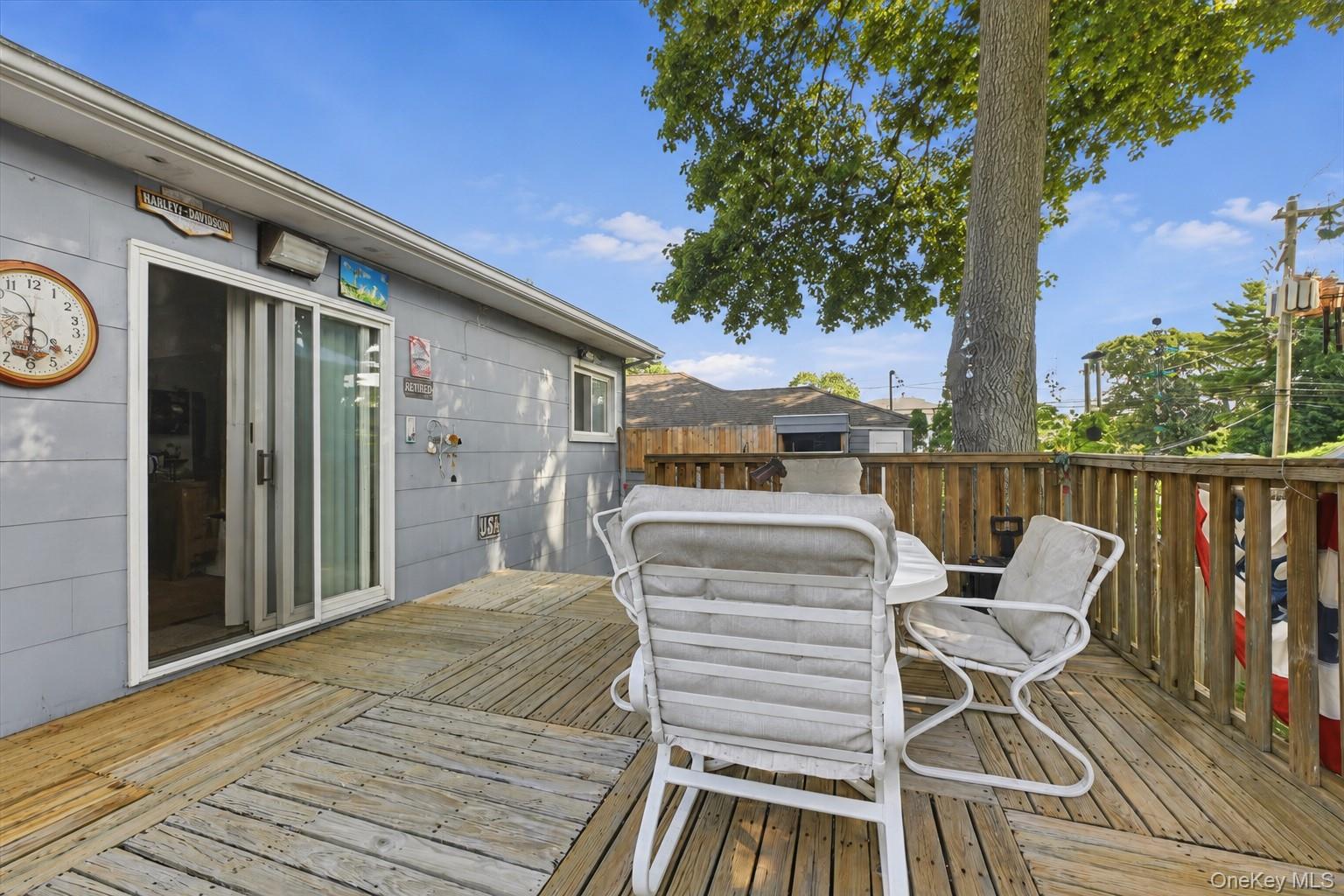 167 Lyon Street Property Photo 28