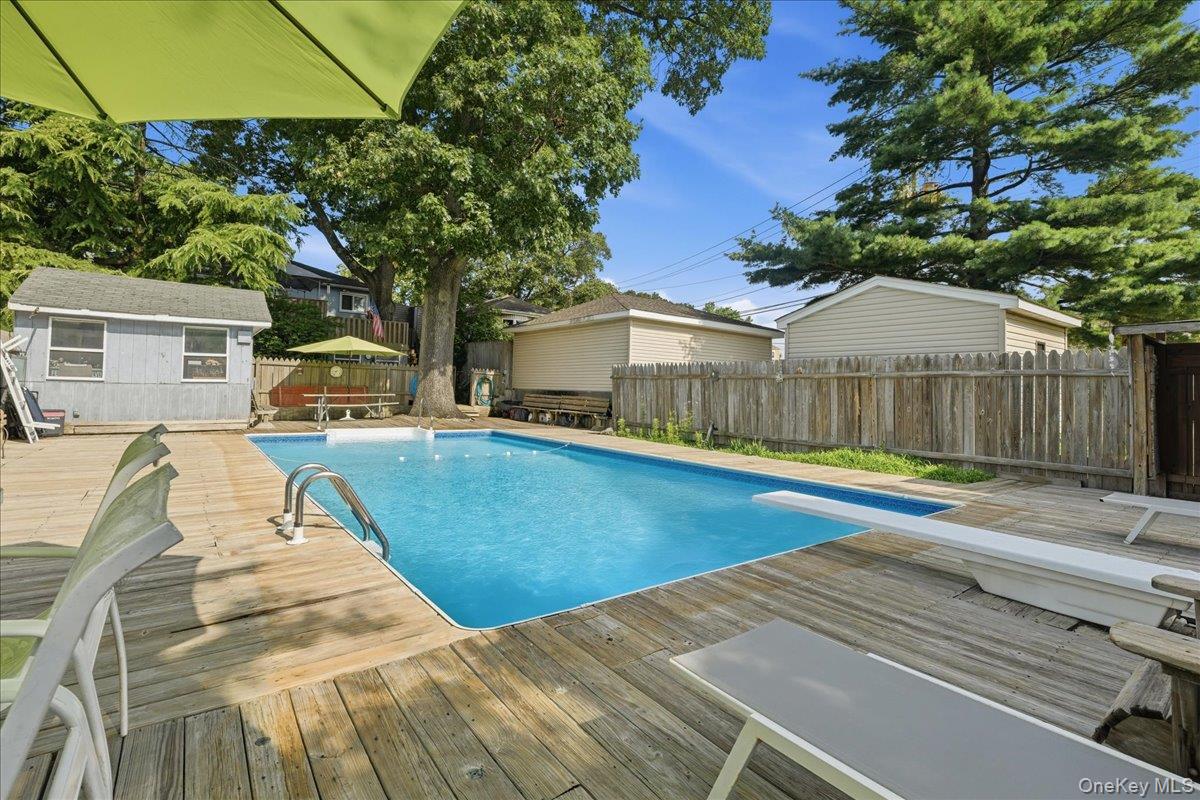 167 Lyon Street Property Photo 29