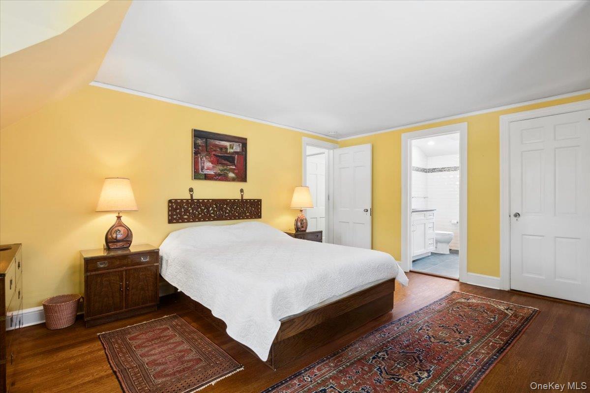 115 Ogden Avenue Property Photo 10