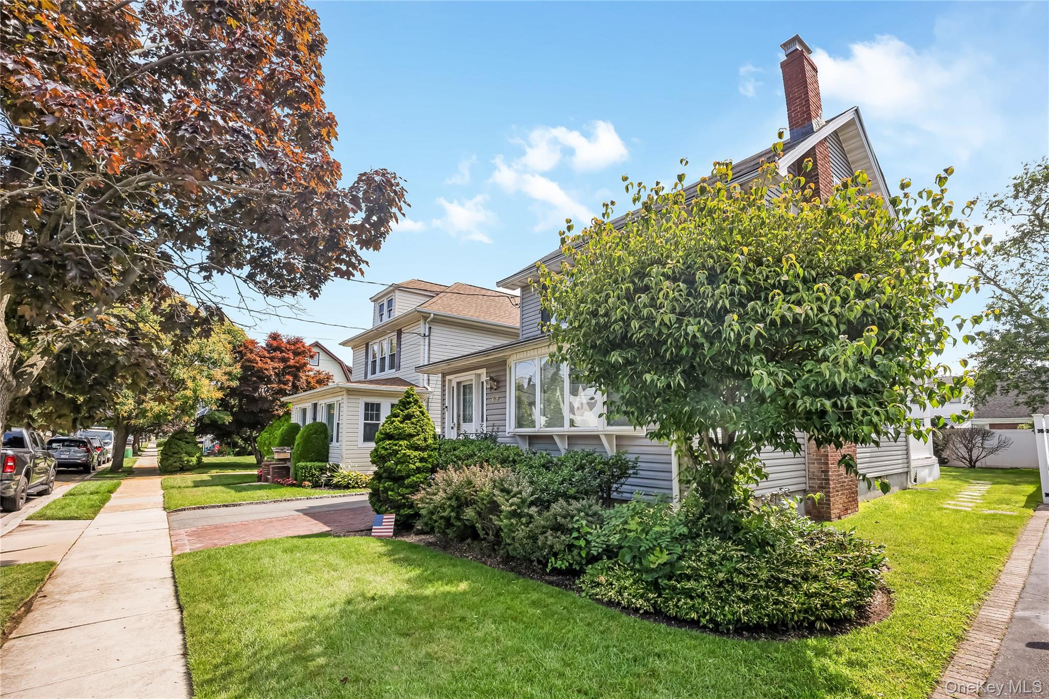 69 Vernon Avenue Property Photo 3