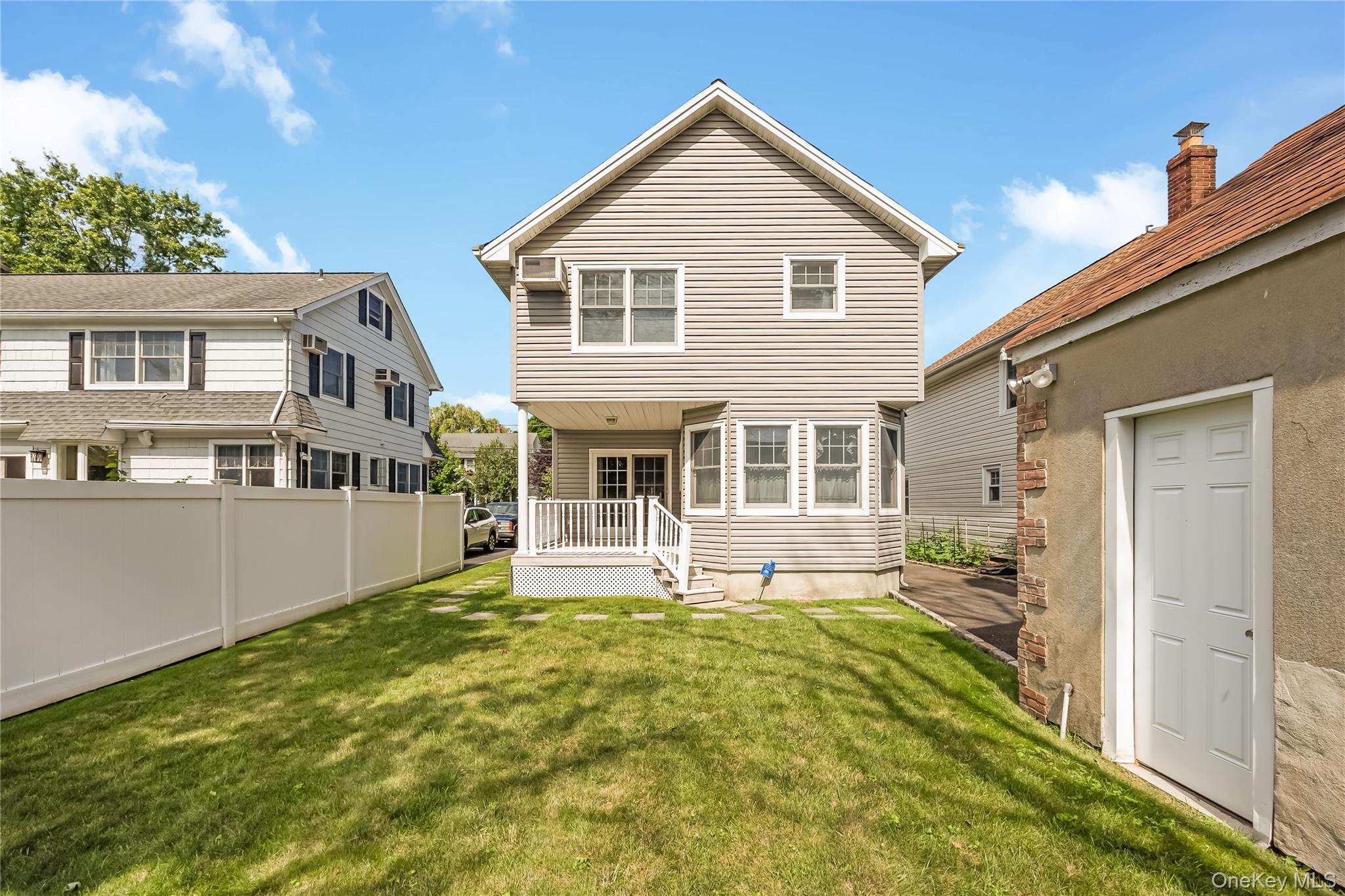 69 Vernon Avenue Property Photo 7