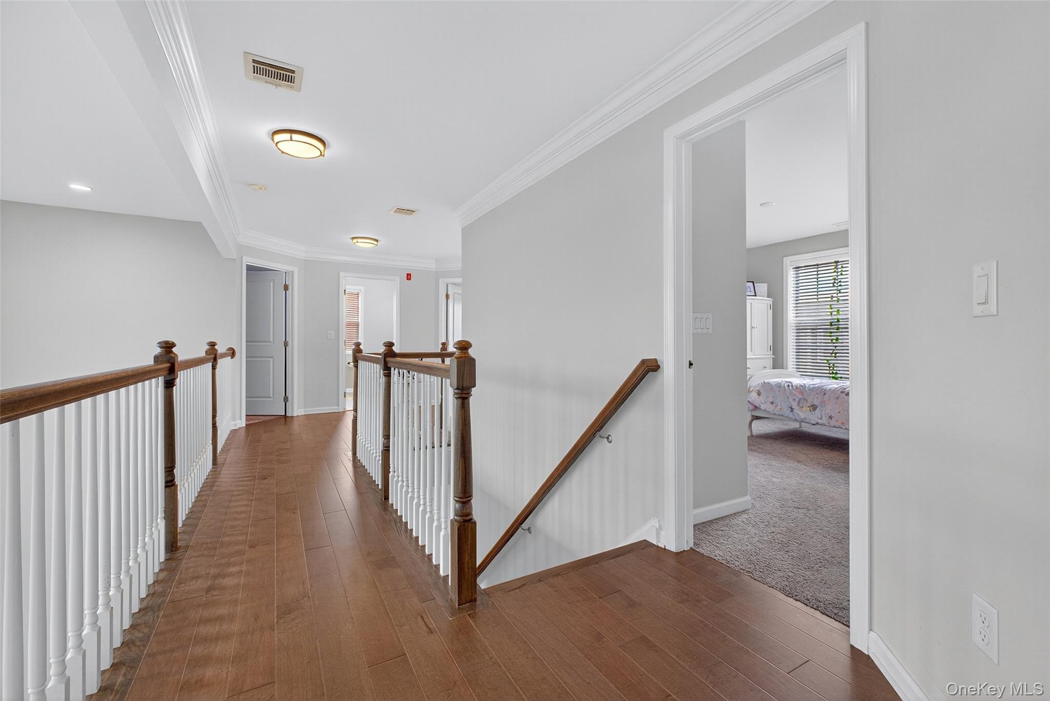 48 E Van Buren Way Property Photo 18