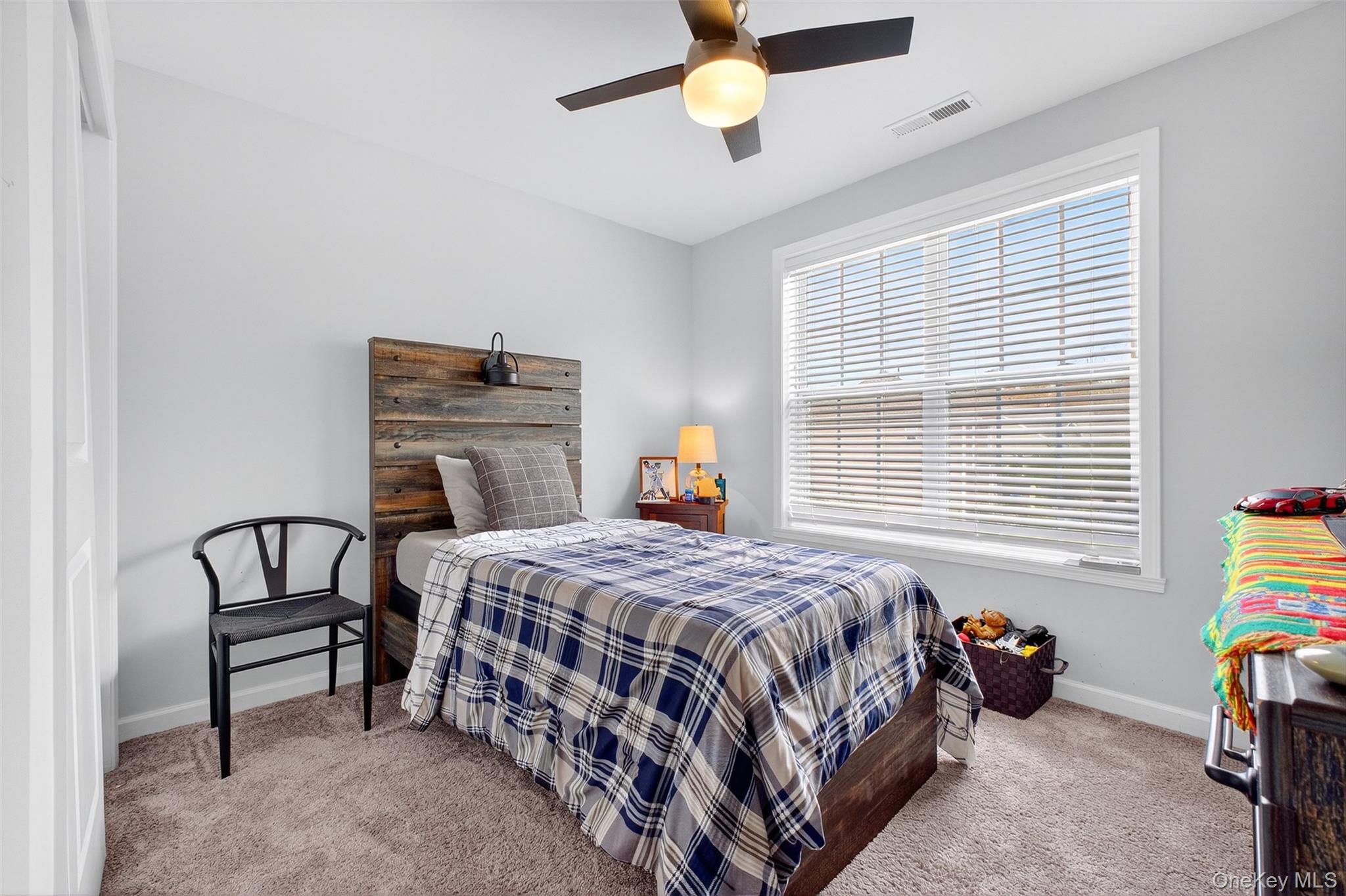 48 E Van Buren Way Property Photo 23