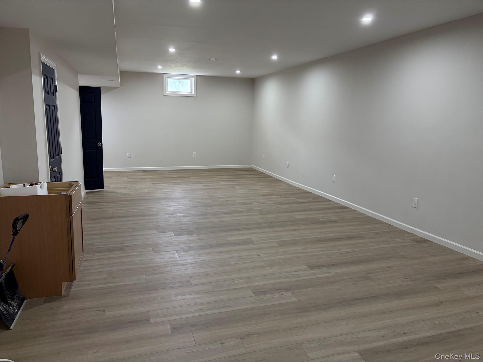 48 E Van Buren Way Property Photo 28