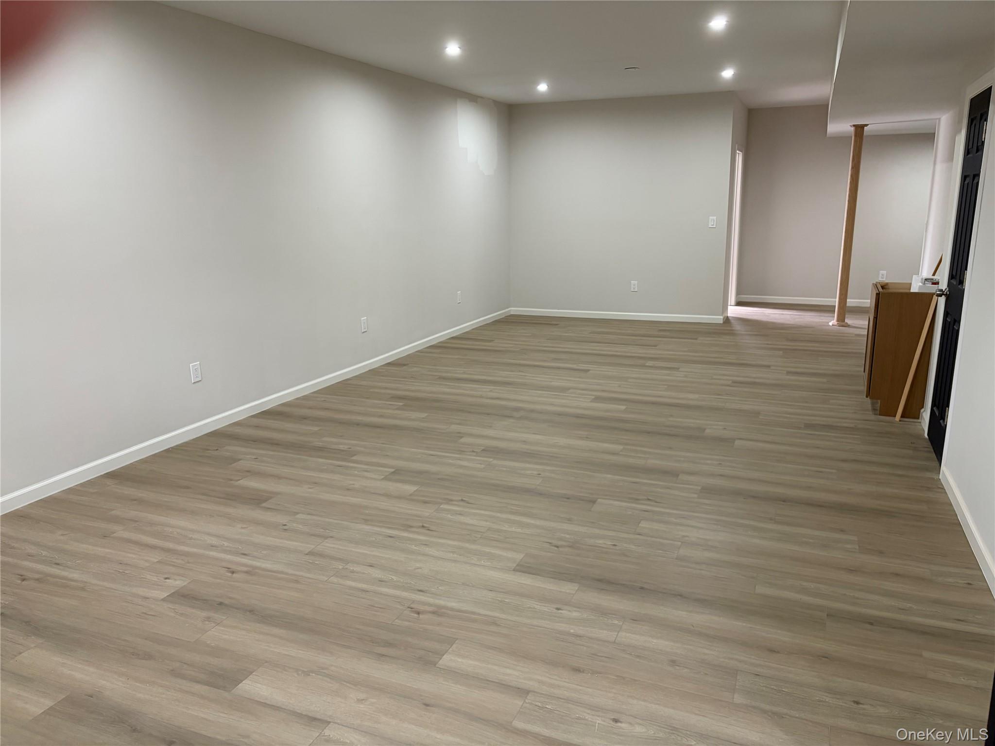 48 E Van Buren Way Property Photo 29