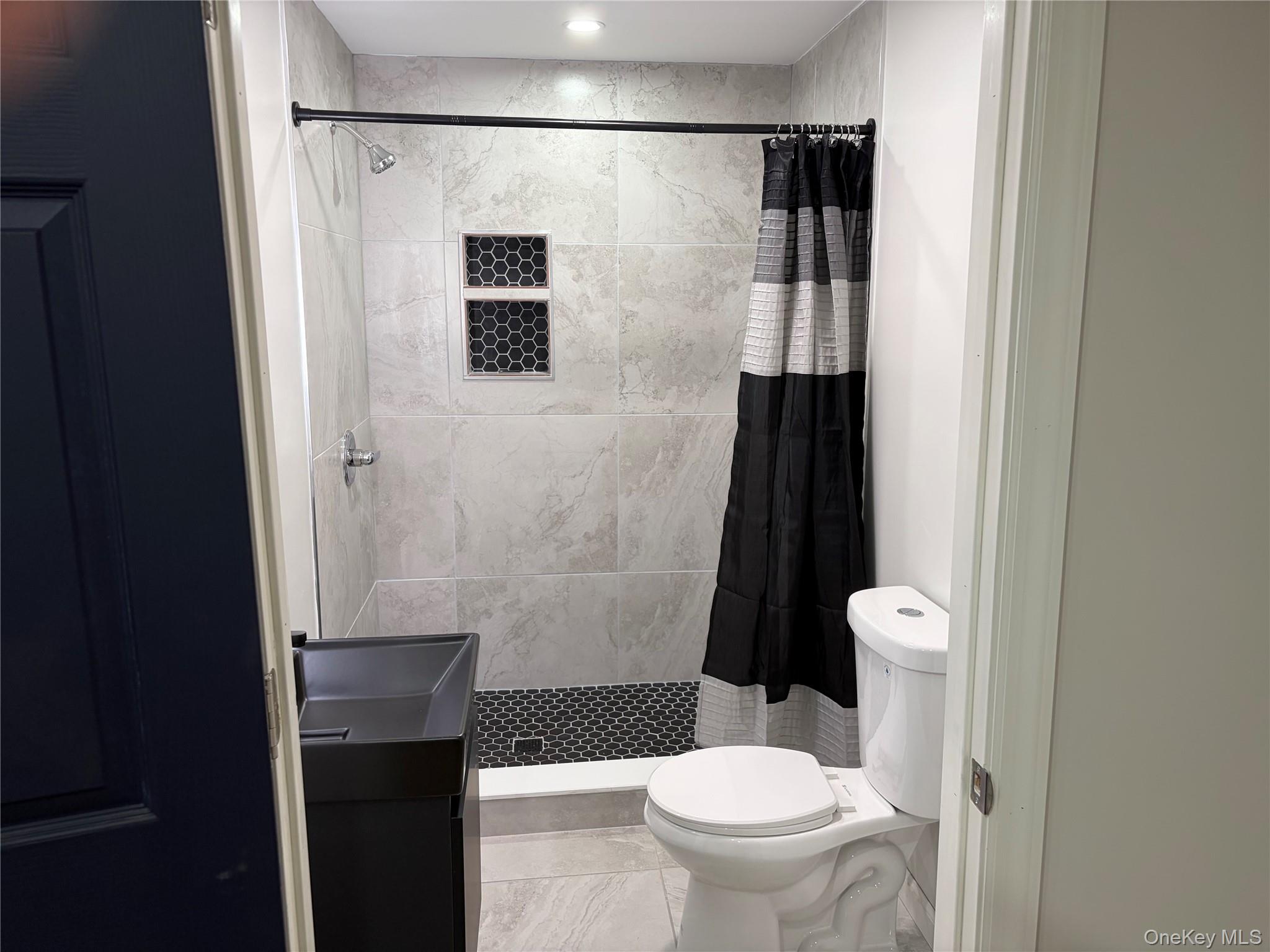 48 E Van Buren Way Property Photo 31