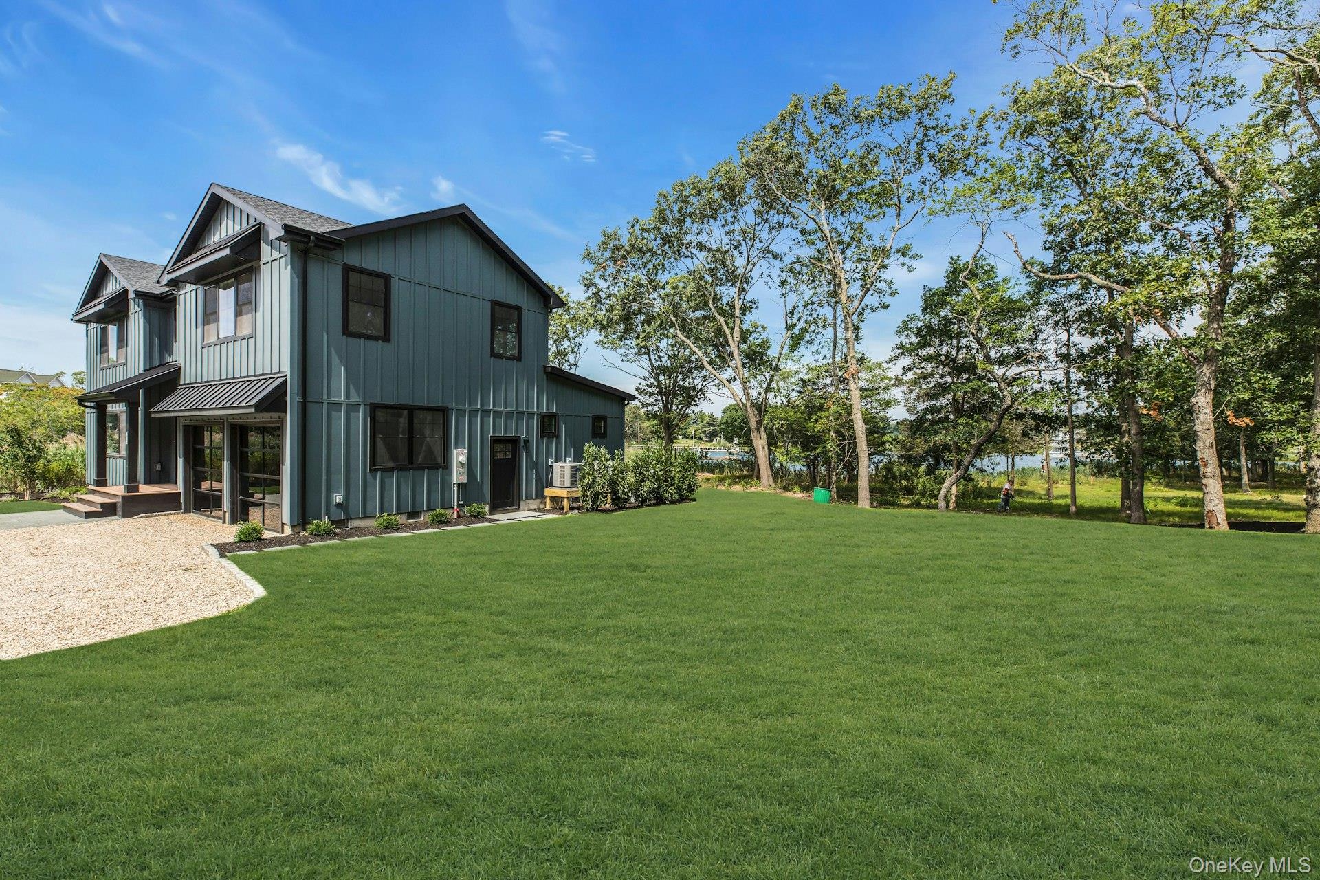 255 Peconic Bay Boulevard Property Photo 3