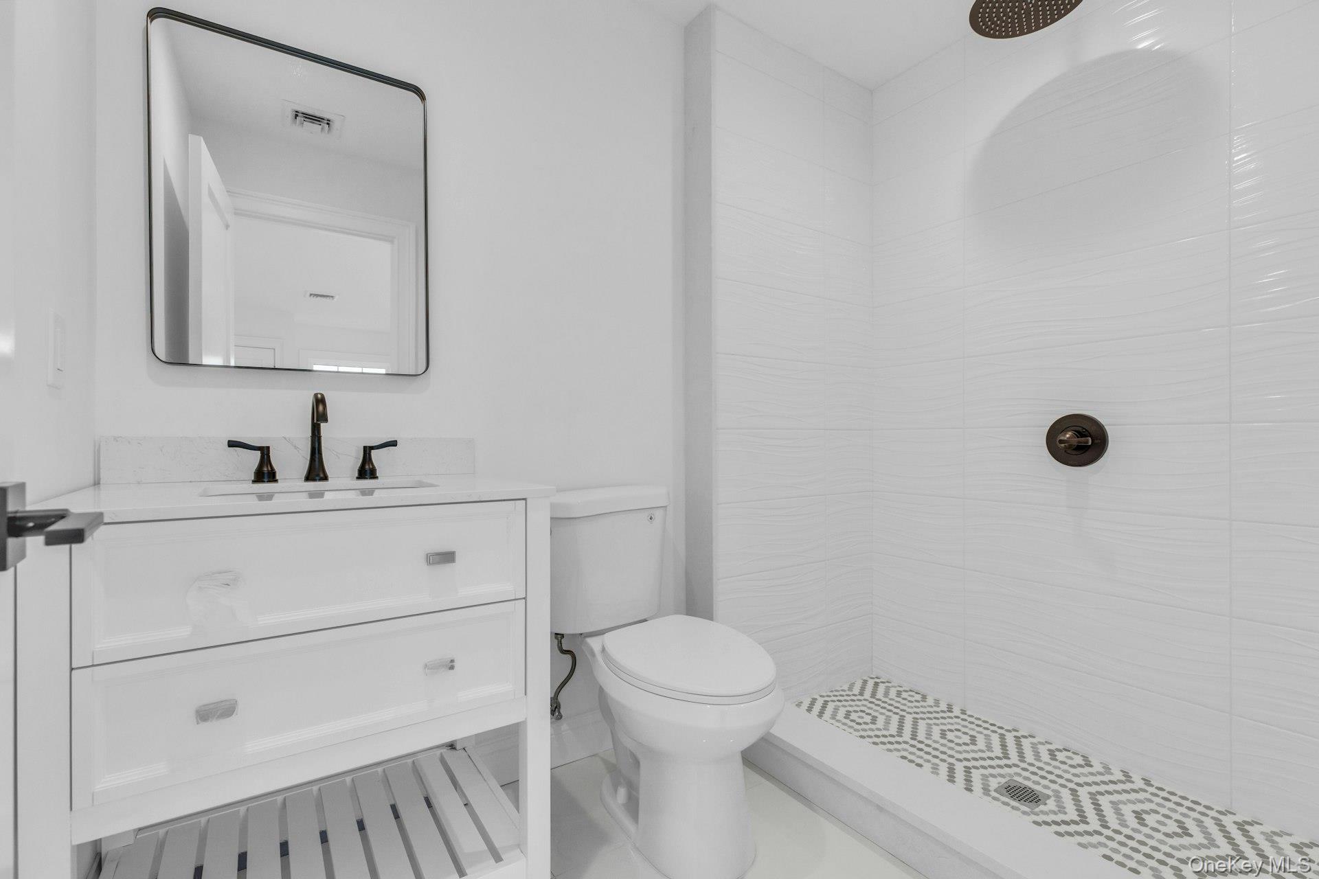255 Peconic Bay Boulevard Property Photo 29
