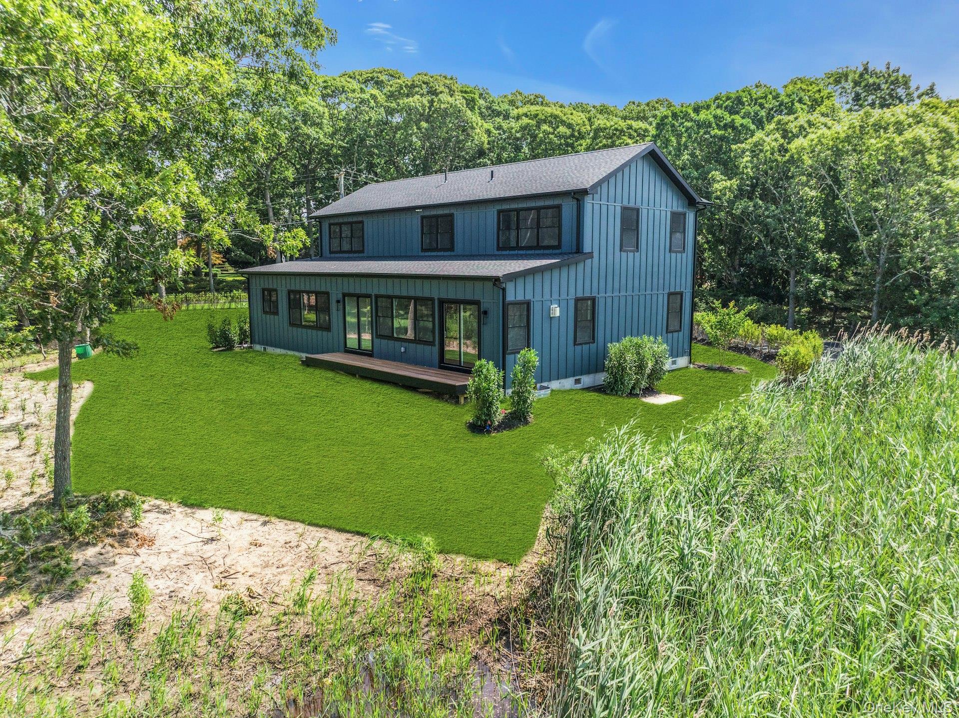 255 Peconic Bay Boulevard Property Photo 40
