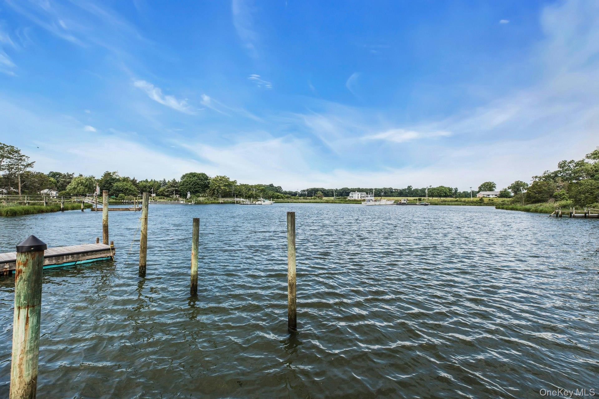 255 Peconic Bay Boulevard Property Photo 45