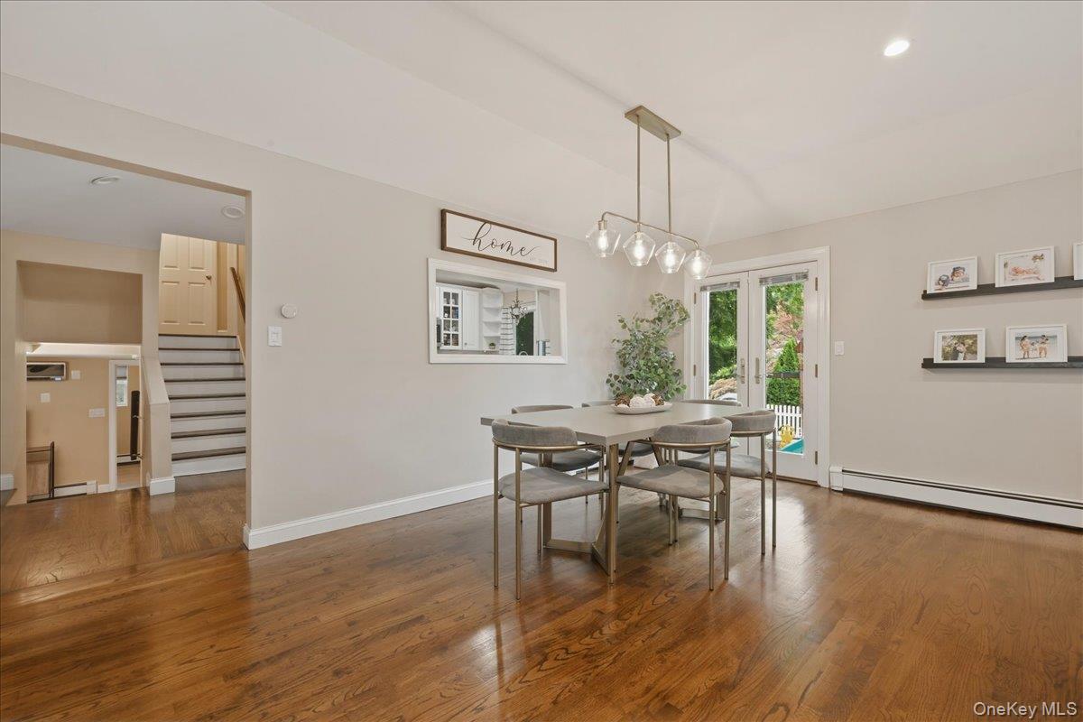 56 Glen Cove Drive Property Photo 6