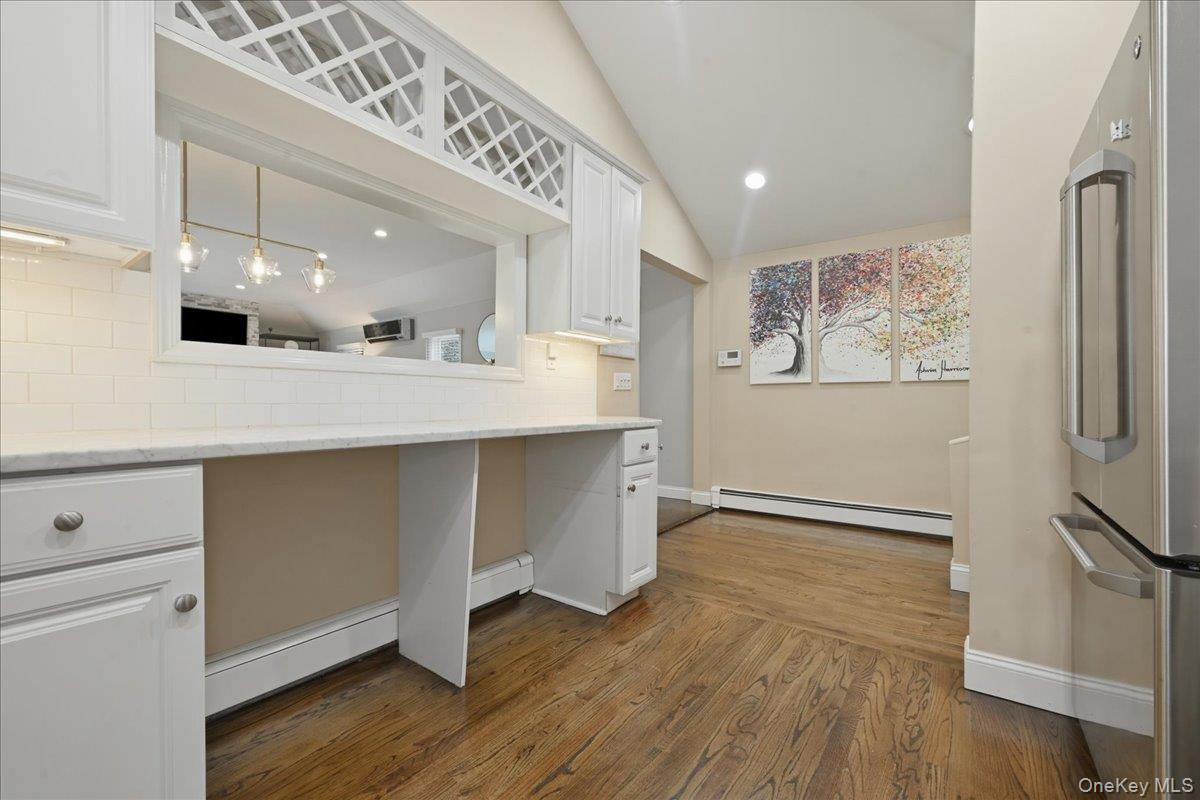 56 Glen Cove Drive Property Photo 14