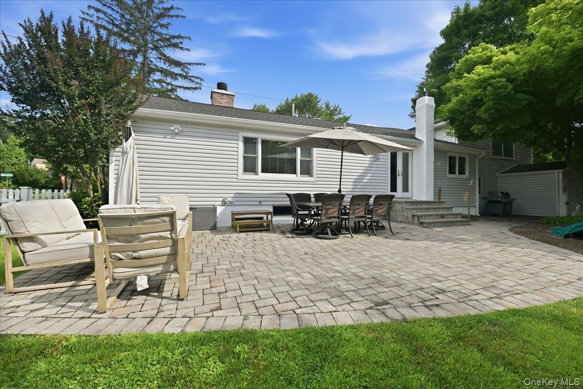 56 Glen Cove Drive Property Photo 27