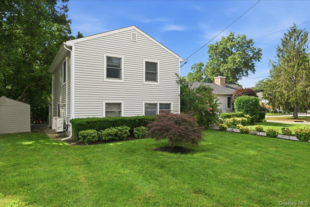 56 Glen Cove Drive Property Photo 37