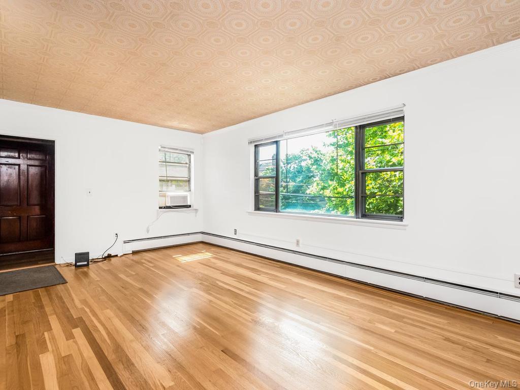 6003 Tyndall Avenue Property Photo 9
