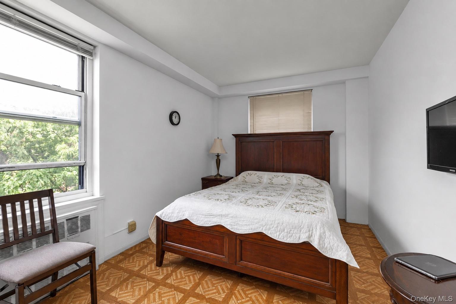 35-31 85th Street 6e Property Photo 11