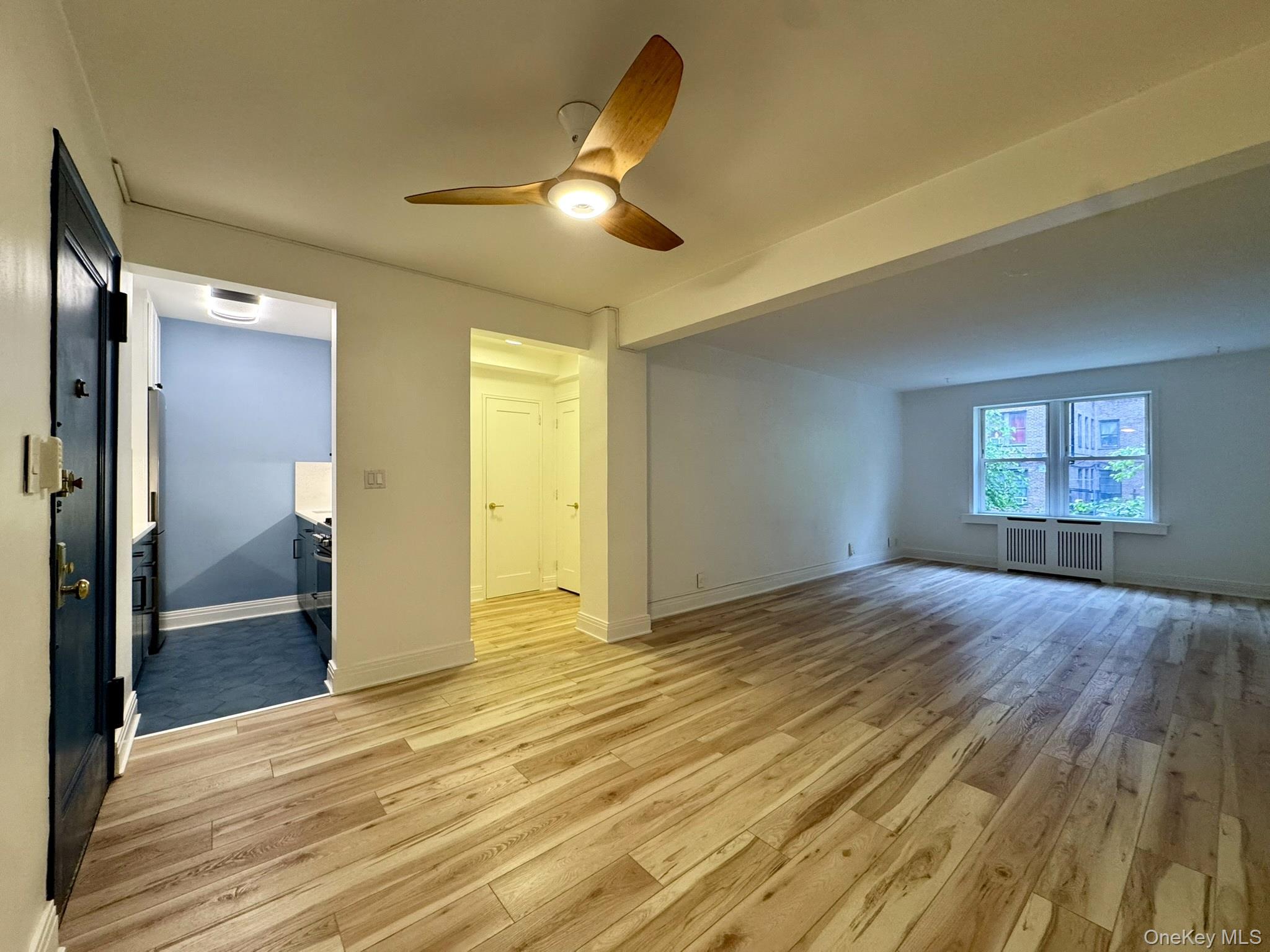 2090 Barnes Avenue 1d Property Photo 3