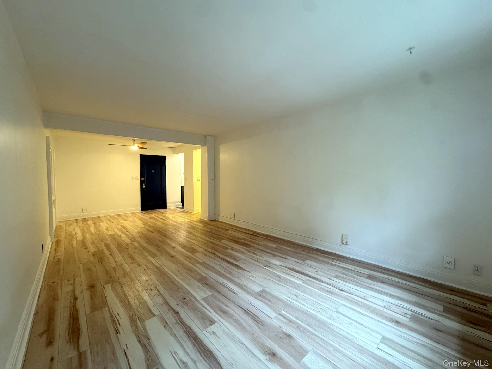 2090 Barnes Avenue 1d Property Photo 14