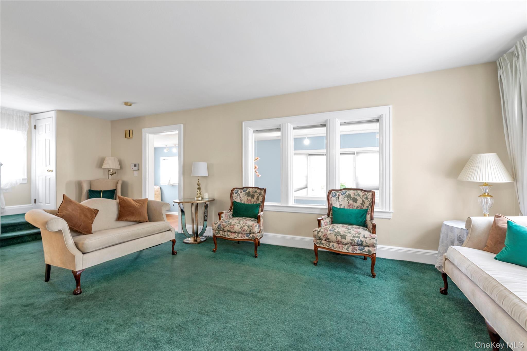 144 Buckingham Place Property Photo 3