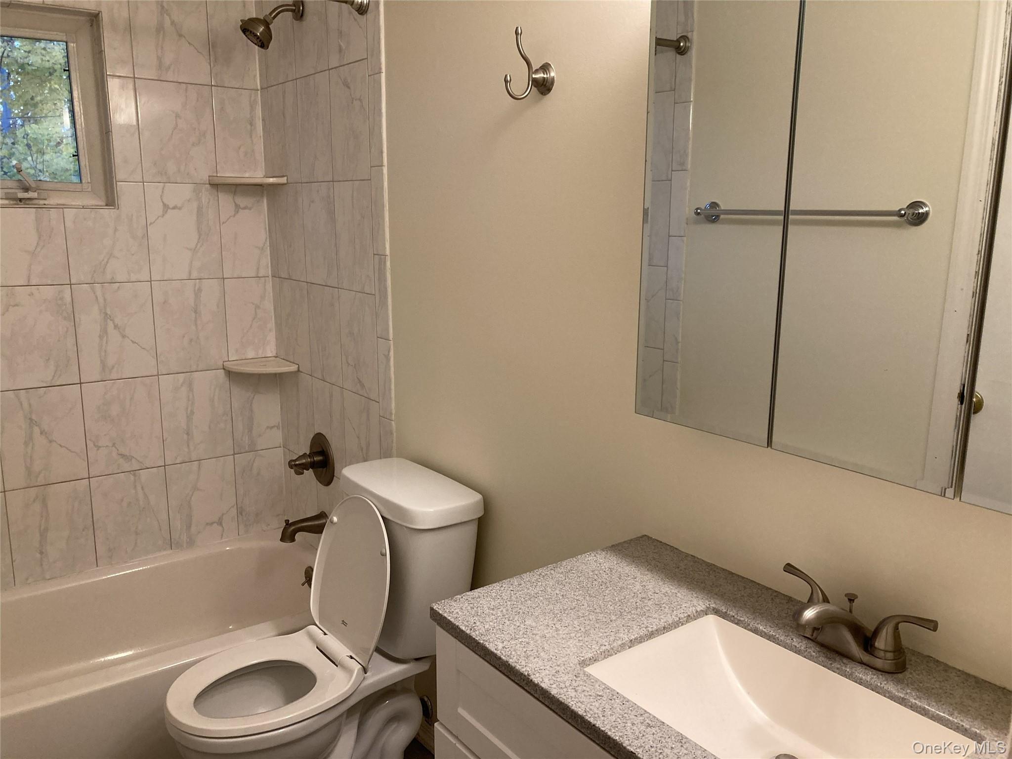 4 Chestnut Street Property Photo 5