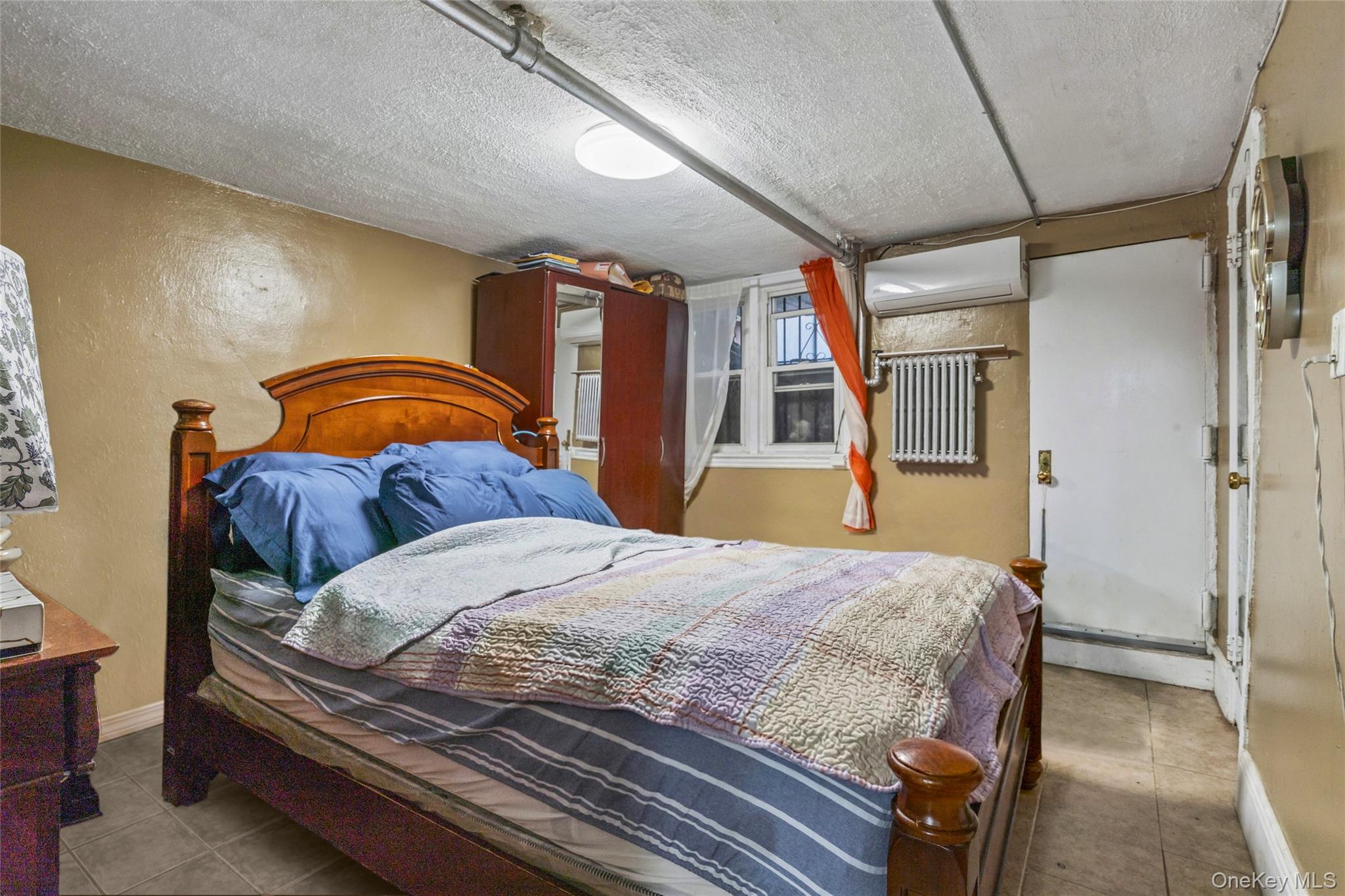 157 E 49th Street Property Photo 14