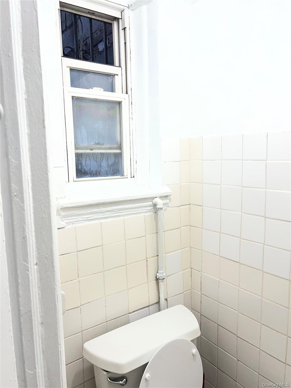 157 E 49th Street Property Photo 15